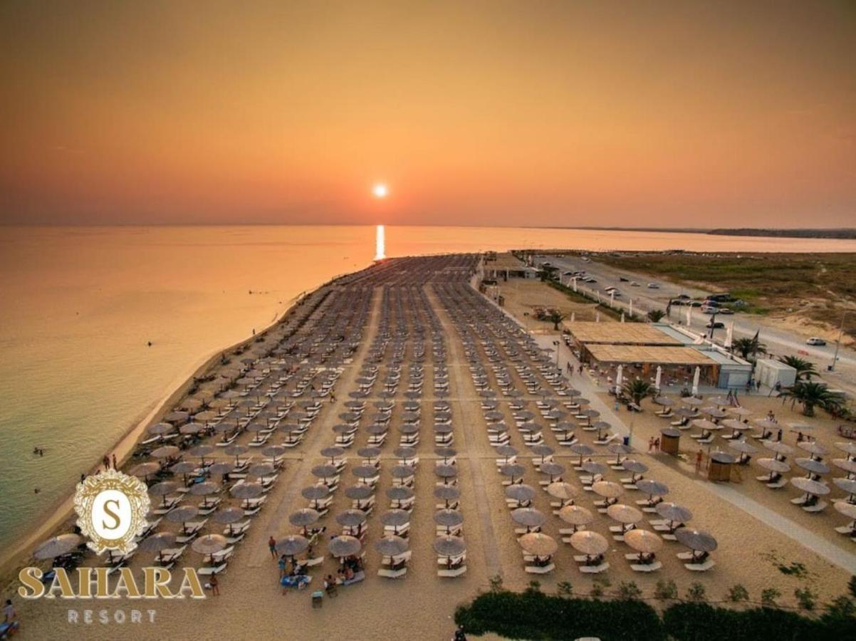 Seaside Apartments Nea Iraklia Dış mekan fotoğraf