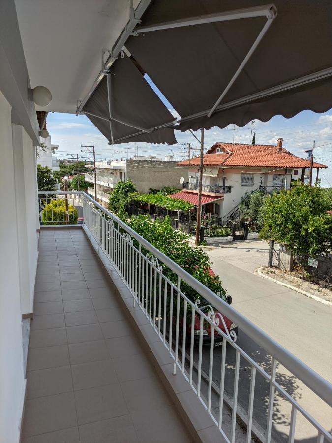 Seaside Apartments Nea Iraklia Dış mekan fotoğraf