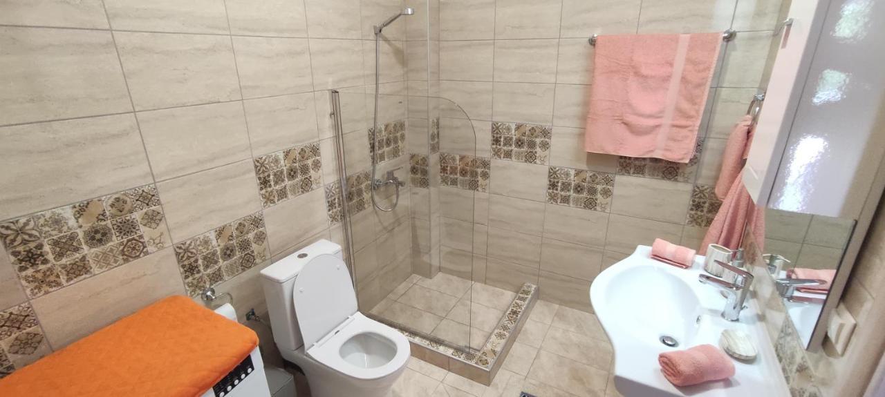 Seaside Apartments Nea Iraklia Dış mekan fotoğraf